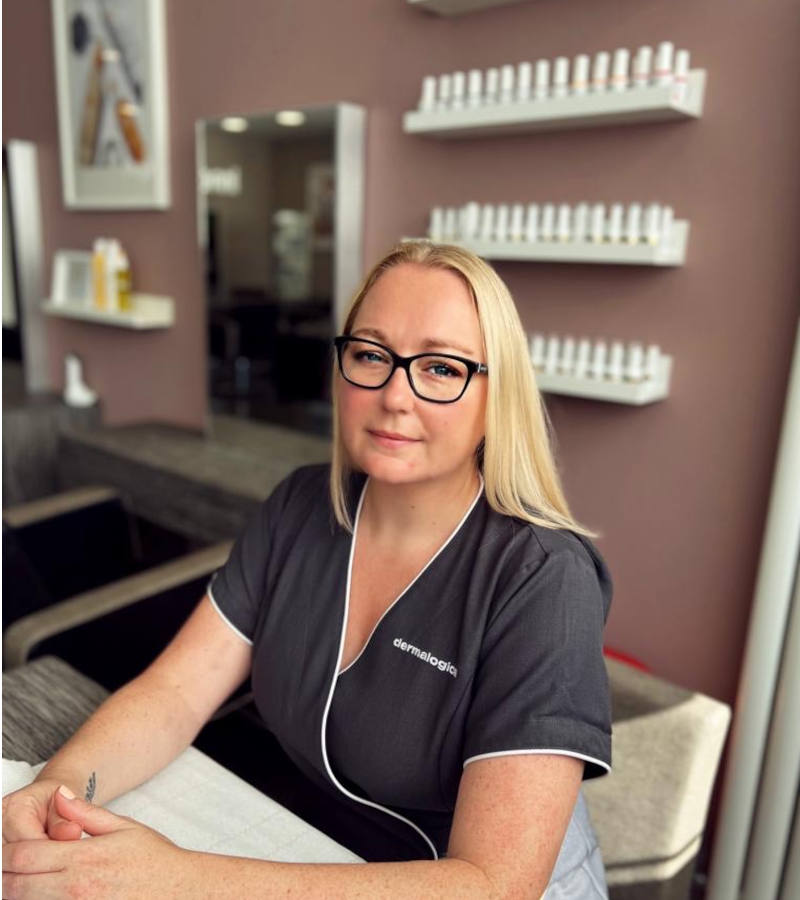 Read more about the article Kayley – Head Beauty Therapist